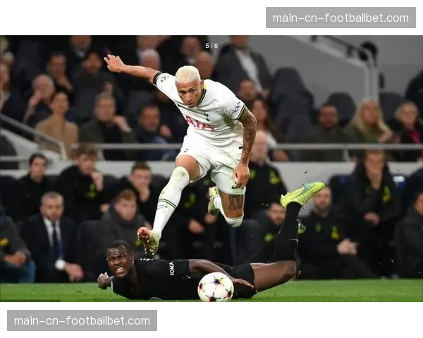 UFC宣布2027年将首次在巴黎法兰西体育场举办赛事